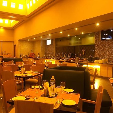 Radha Hometel Bangalore Restaurant bilde